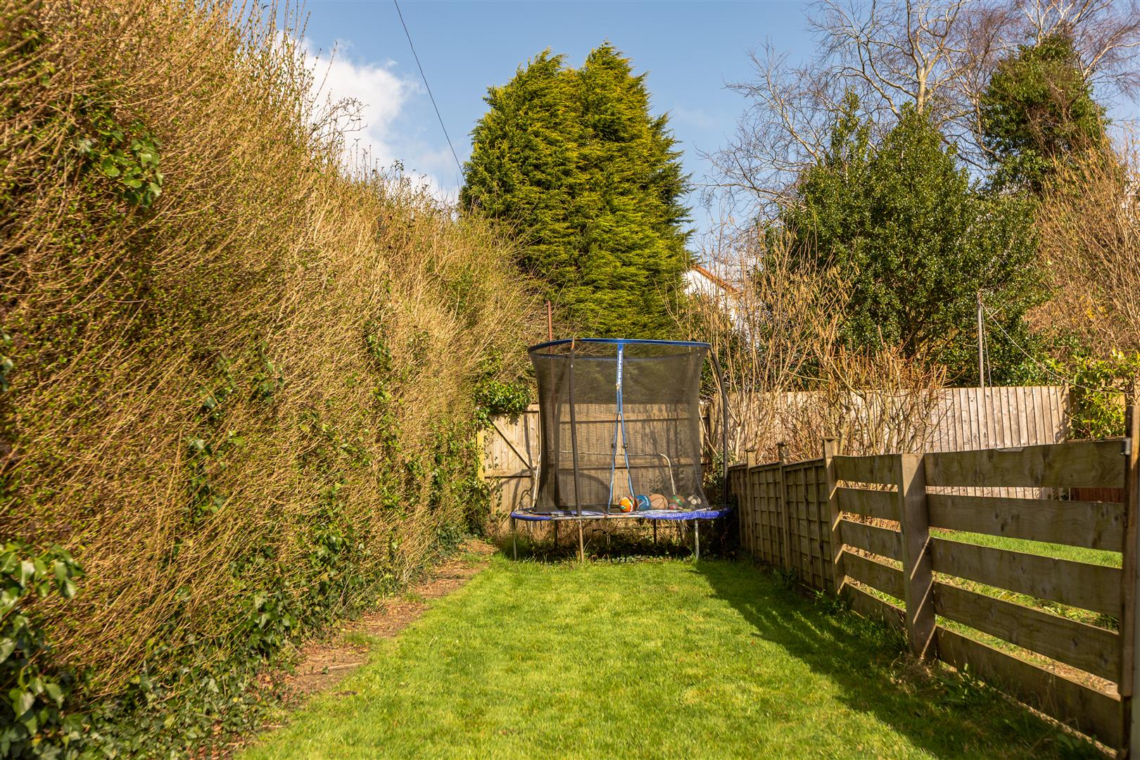 Carmarthen Road, Cwmdu, Swansea, SA5 8JX